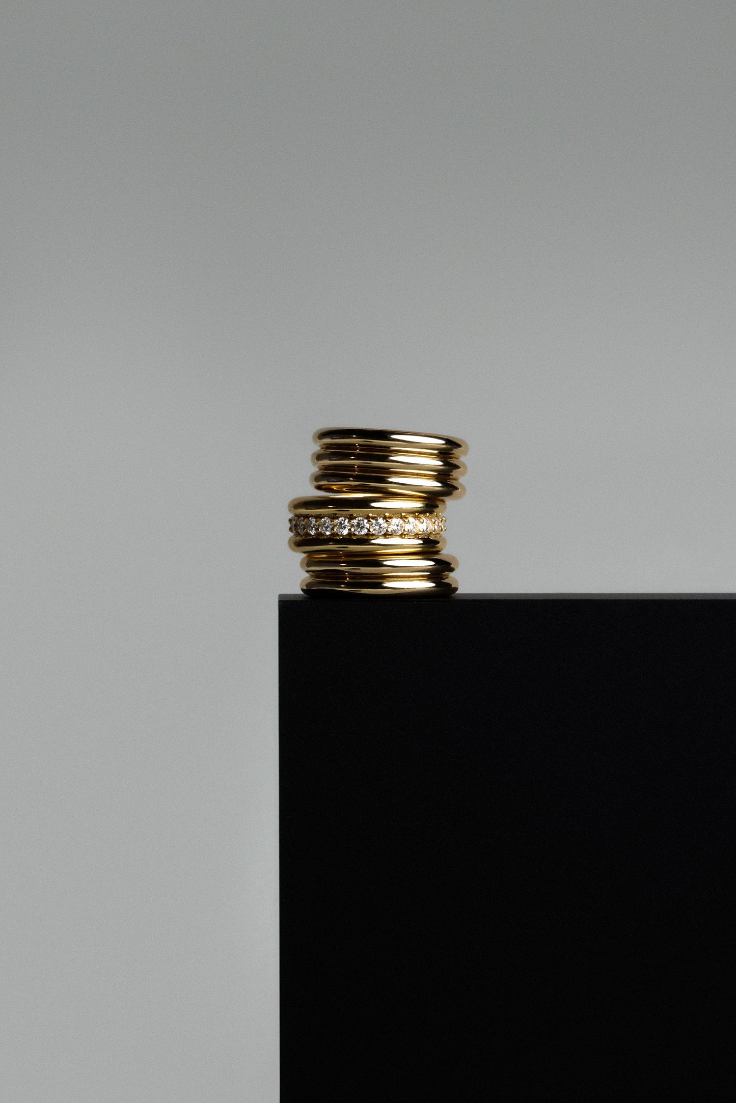 Double Orielle Ring | 9K Yellow Gold