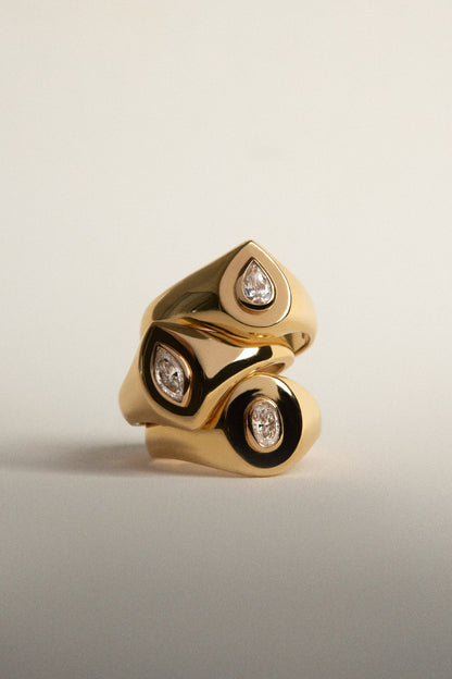 Pear Diamond Signet Ring | Yellow Gold